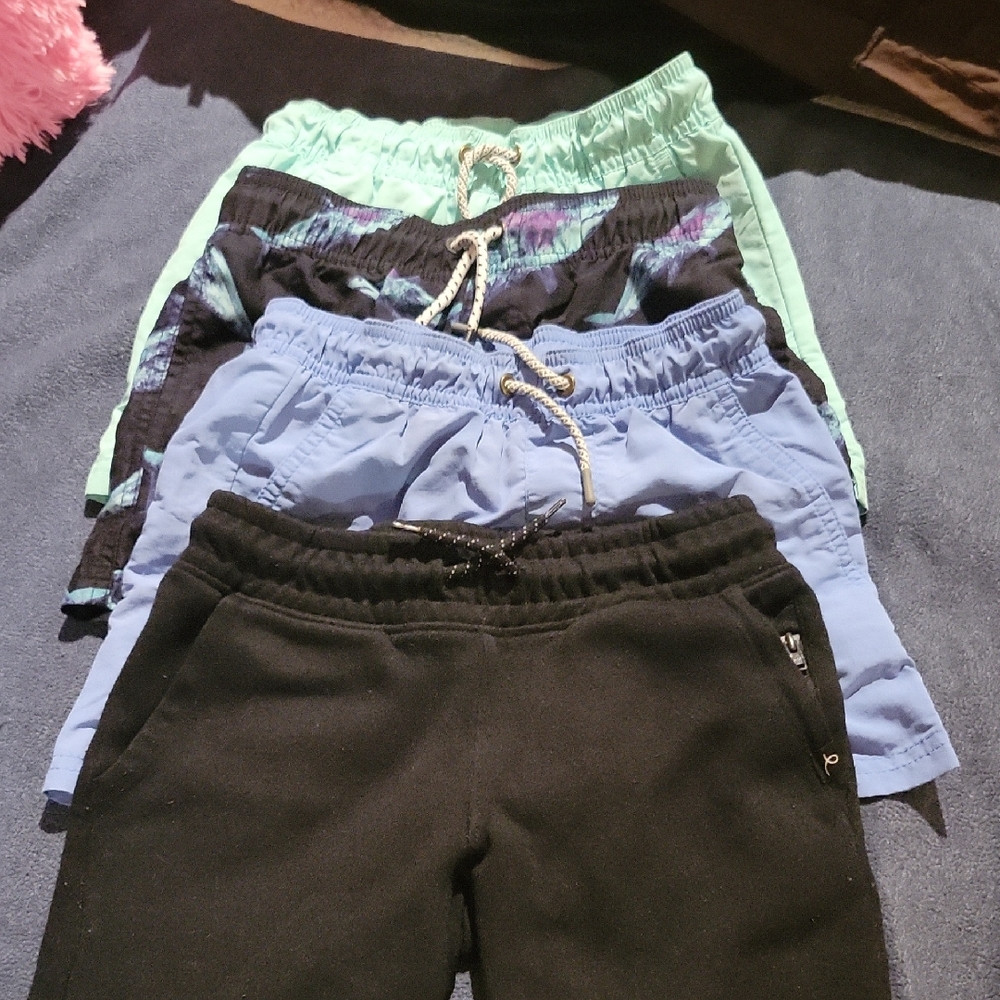 Art Class 4 Piece Bundle Boys Swim Trunks And Shorts S 6/7